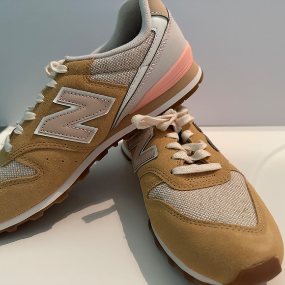 Ne wBalance 966 - Picture 4 of 5